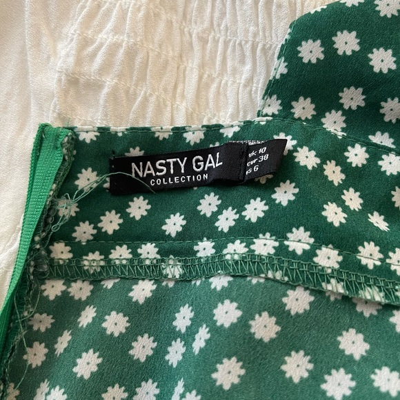 Green romper - Picture 4 of 4